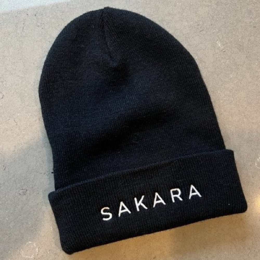 NEW Sakara life hat / beanie
